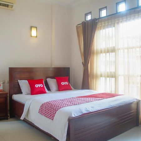 Hotel Oyo 3894 Karunia Muslim Syariah Jakarta Exterior foto