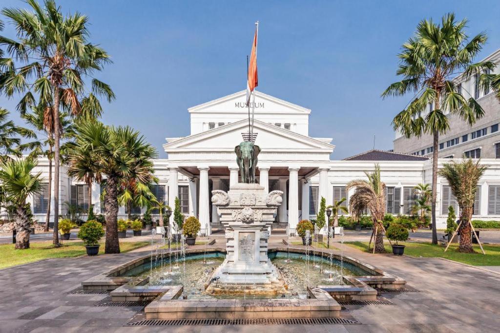 Hotel Oyo 3894 Karunia Muslim Syariah Jakarta Exterior foto